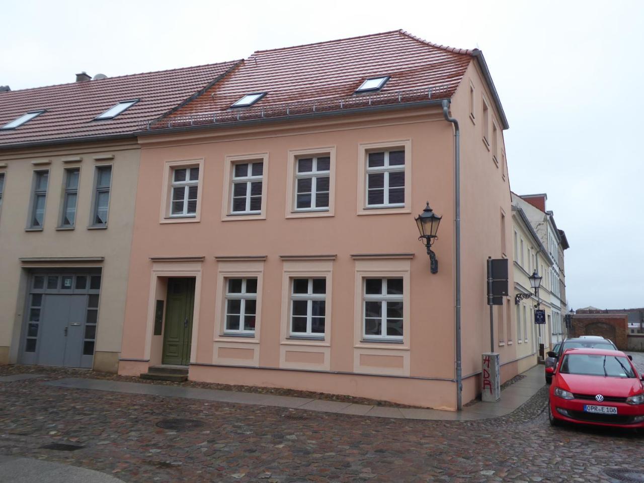 Altstadt-Ferienwohnungen Neuruppin Exterior photo